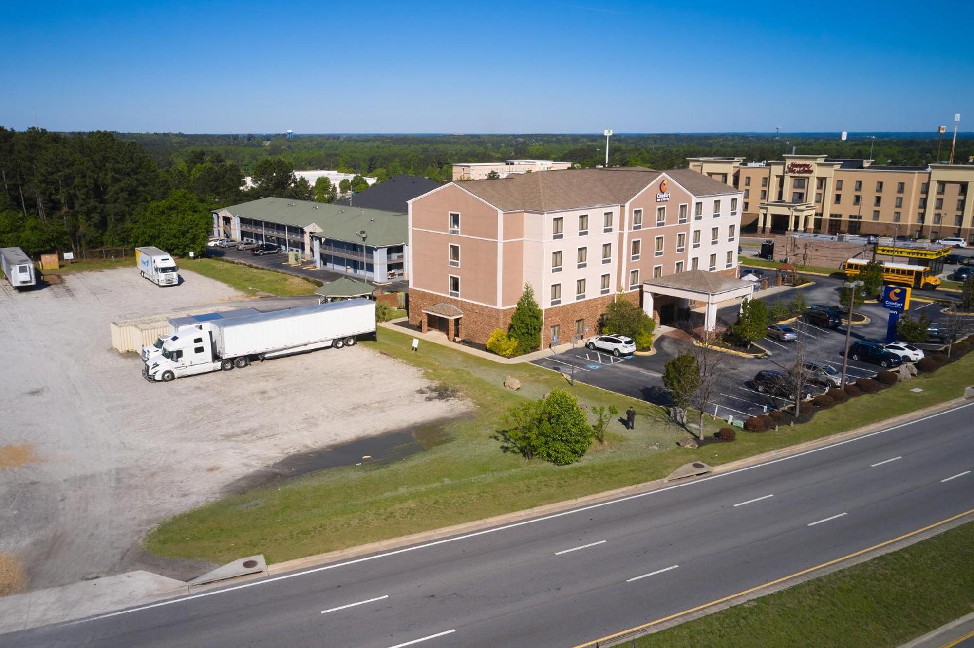 Comfort Inn & Suites Augusta West Near Fort Eisenhower Bagian luar foto