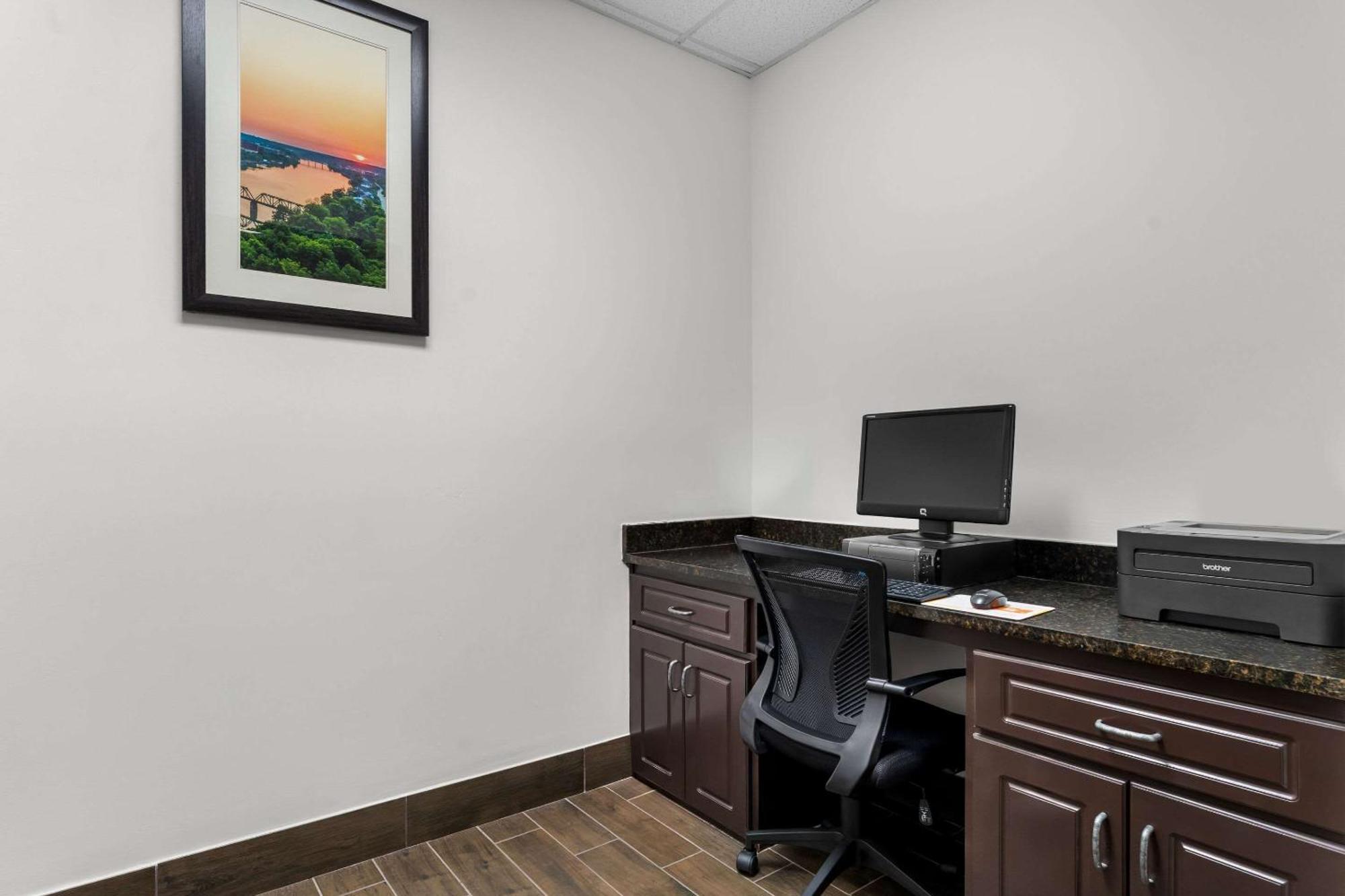 Comfort Inn & Suites Augusta West Near Fort Eisenhower Bagian luar foto