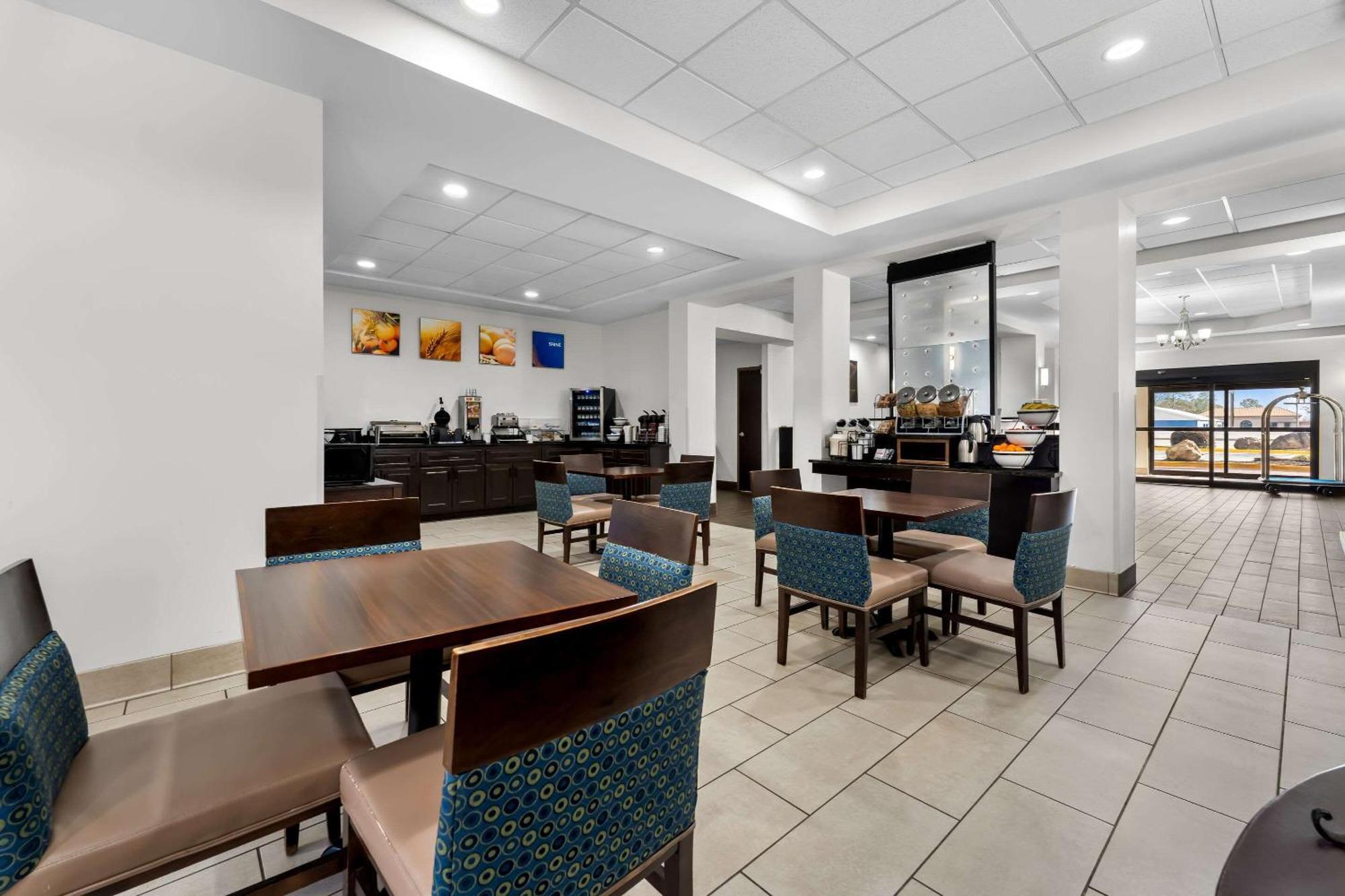 Comfort Inn & Suites Augusta West Near Fort Eisenhower Bagian luar foto