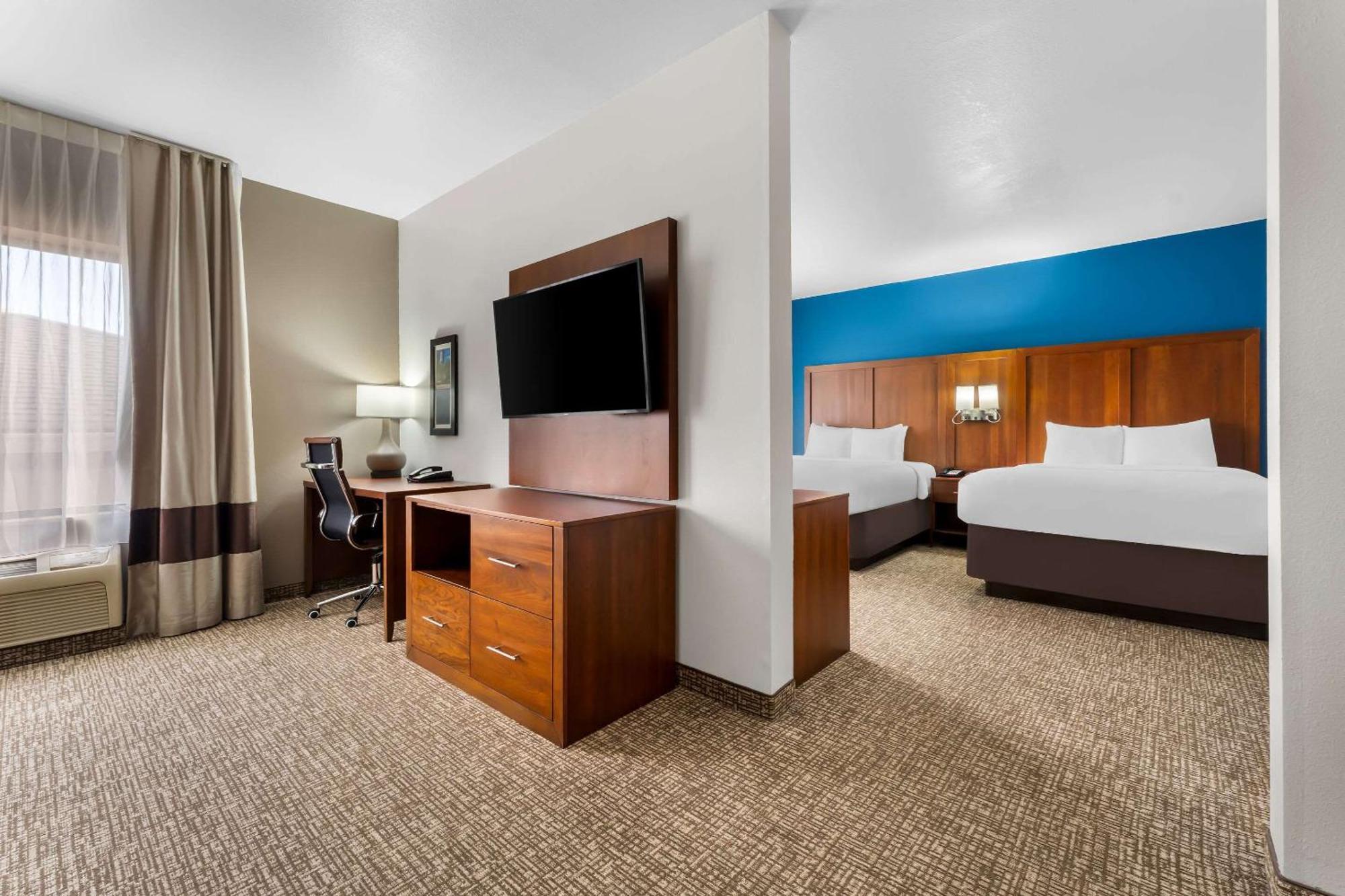 Comfort Inn & Suites Augusta West Near Fort Eisenhower Bagian luar foto