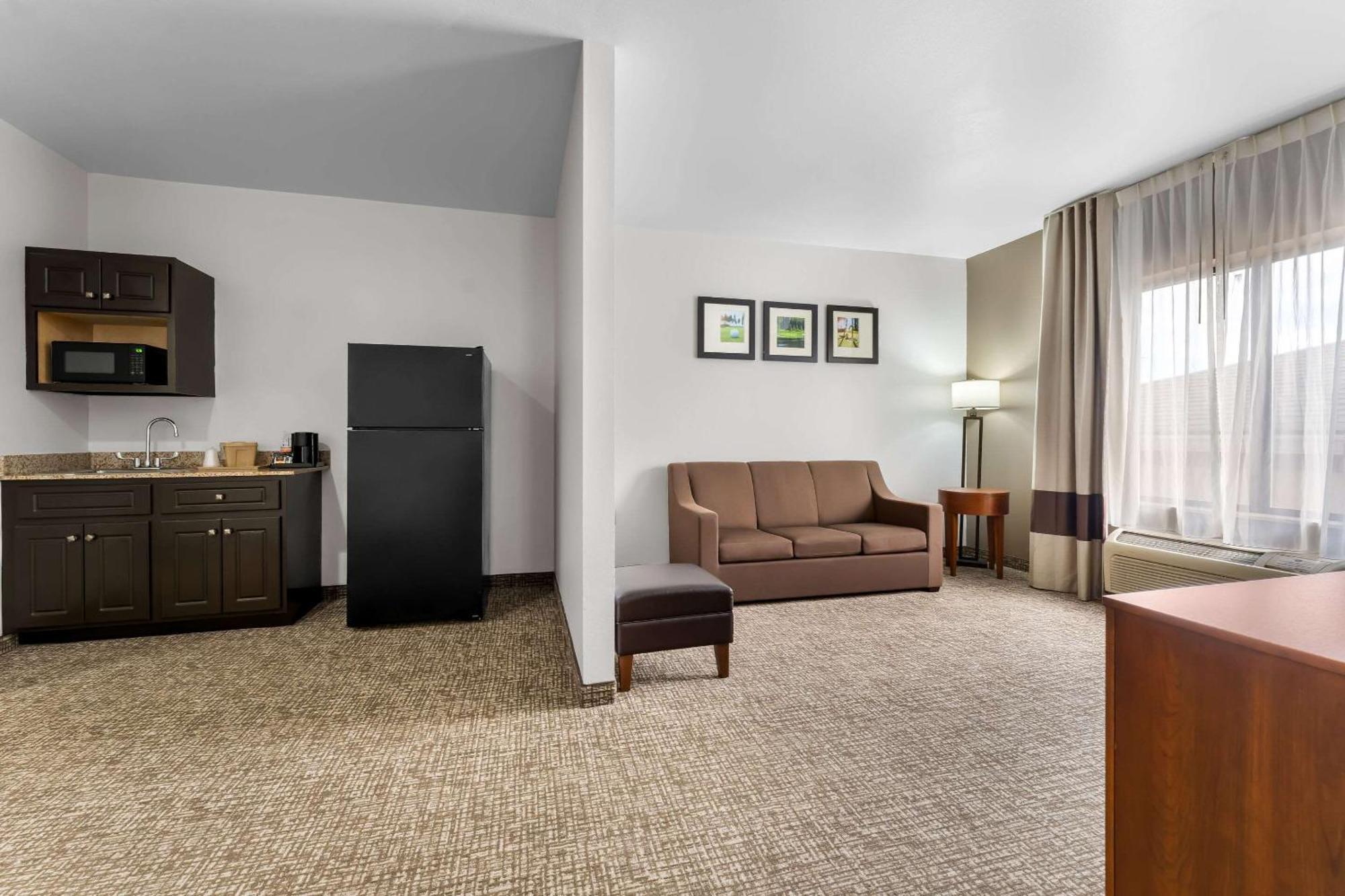 Comfort Inn & Suites Augusta West Near Fort Eisenhower Bagian luar foto